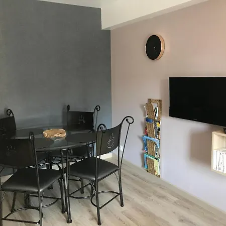Le Mistigri Entier Parking Privé Apartamento *